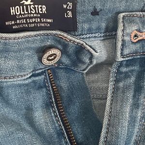 Hollister Jeans